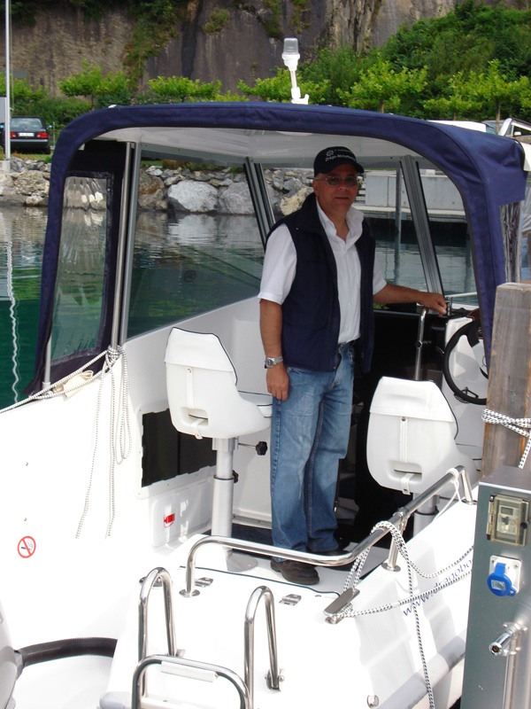 Christoph Rohrer im Fahrschulboot